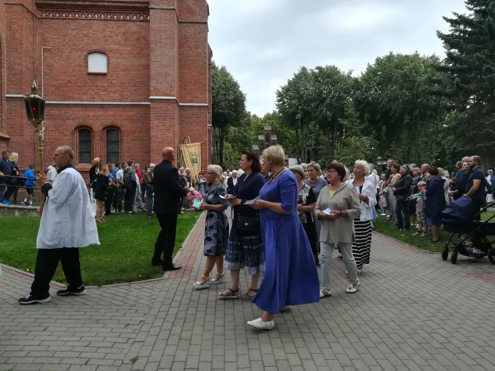 Netradiciniai tradiciniai Šv. Roko atlaidai: ištartas „ačiū“ išvykusiam klebonui – nuotrauka 4