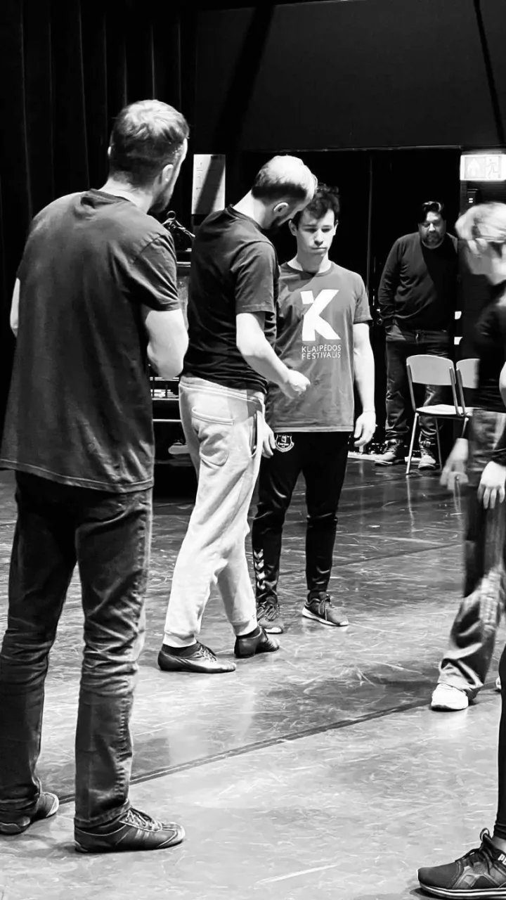 Miuziklo „Matilda“ choreografas Taurūnas Baužas: siekiame, kad vaikai scenoje atsiskleistų tik gražiausiomis spalvomis – nuotrauka 2