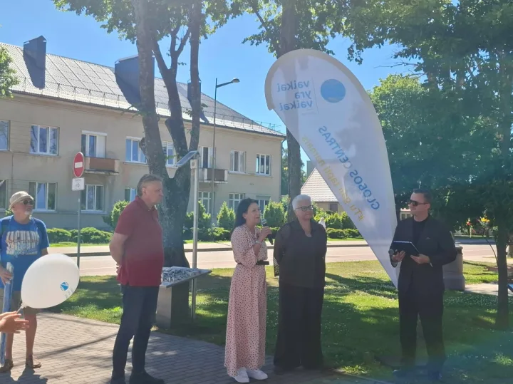 Globėjų dieną Lietuva kviečia atsisakyti tobulumo mito: vaikams reikia ne tobulų, o mylinčių suaugusiųjų