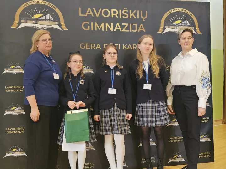 Palangos Vlado Jurgučio moksleivių patirtis  tarptautinėje istorijos konferencijoje – nuotrauka 3