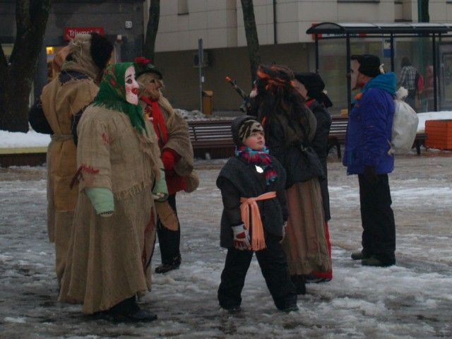 Palangiškiai varė žiemą, degino Morę – nuotrauka 3