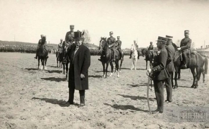 Eiklumo pakylėti: Palangos kilmingieji gyvenimo neįsivaizdavo be žirgų (SPECIALIAI "PALANGOS TILTUI")