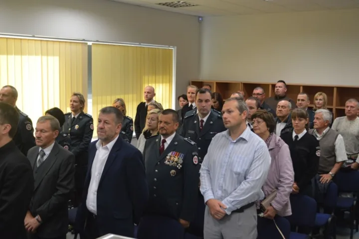 Šventiniame Angelų sargų arba Policijos dienos renginyje dalyvavo pareigūnai, taip pat svečiai, norintys padėkoti už jų sunkų atliekamą darbą.