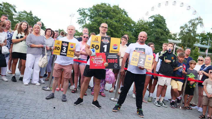 Palangoje kovėsi picų ir traškios vištienos valgymo čempionai – nuotrauka 2