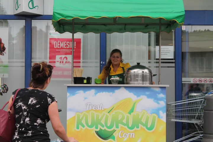 Parduotas jaunuolių vasaras lydi ir įžūlūs klientai bei nesąžiningi darbdaviai – nuotrauka 1
