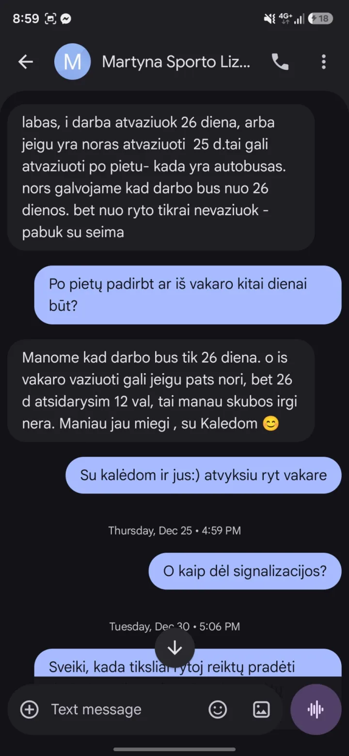 18-etis Vilius Palangos verslininkę-politikę Martyną Miklovienę kaltina jį nelegaliai įdarbinus ir nesumokėjus atlyginimo, 20 eurų ji jam pervedė Kalėdų dieną iš savo sąskaitos (SMS foto kopijos, bankinių pavedimų kopijos). PAPILDYTAS rugpjūčio 20 d. – nuotrauka 3