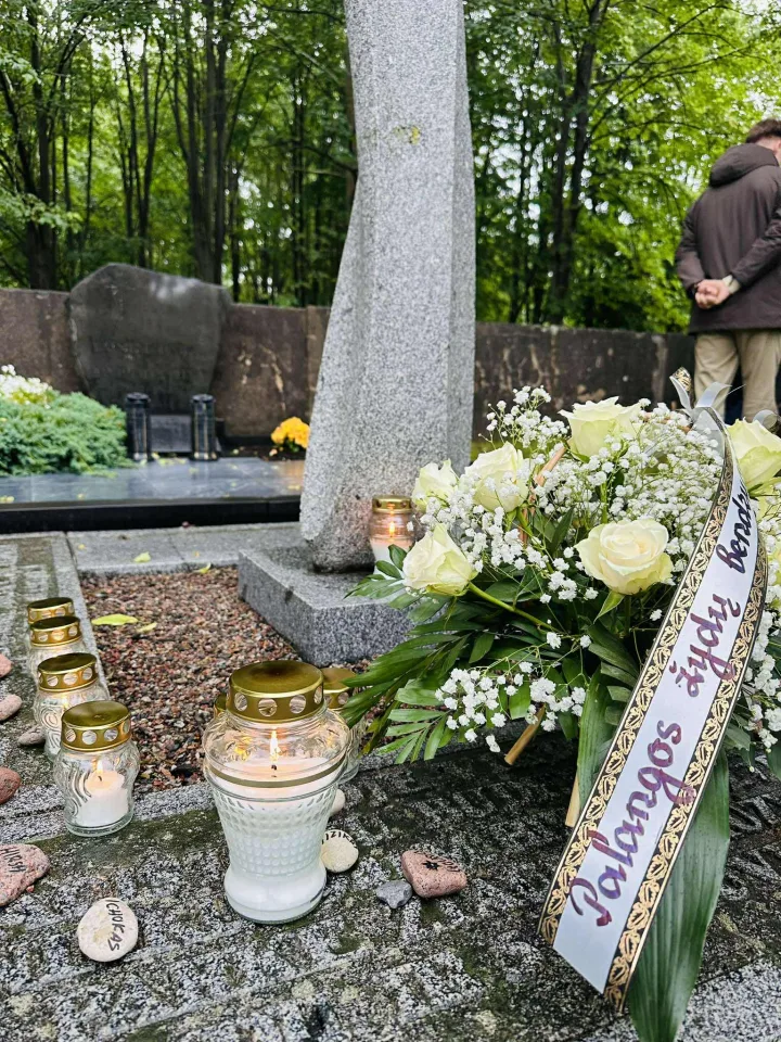Palangoje pagerbtos pirmosios žydų žudynių aukos – nuotrauka 1