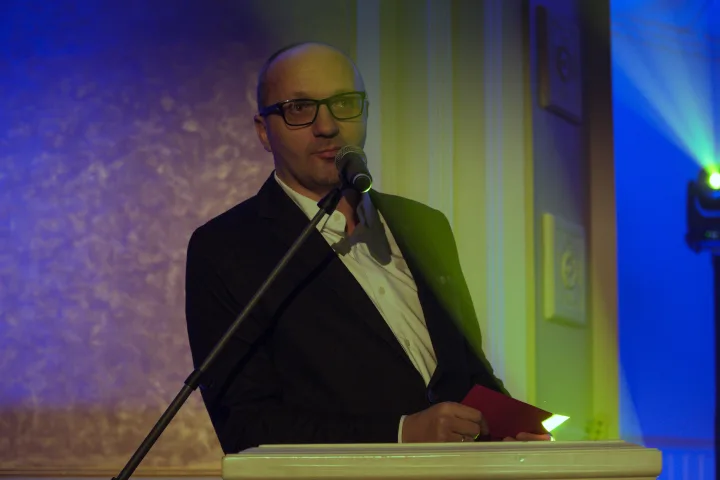 Mūzą nominacijos nugalėtoja paskelbė jos geografijos mokytojas Nerijus Vaišvilas.