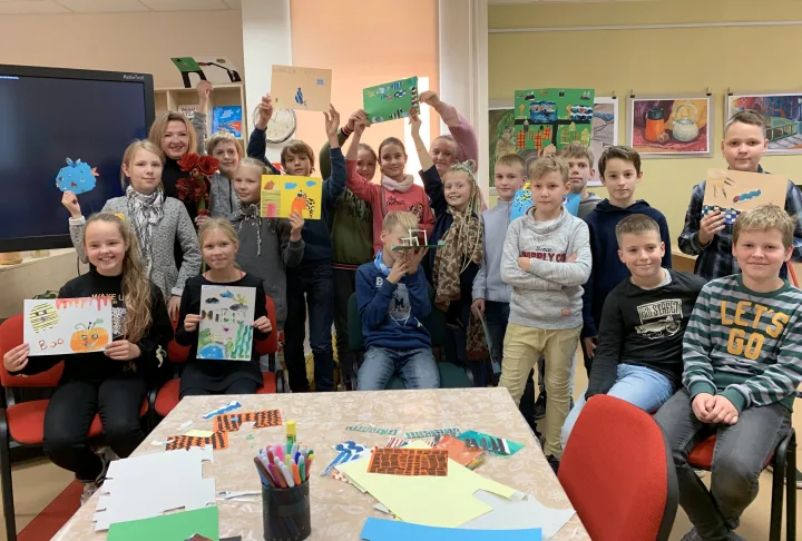 Palangos miesto bibliotekoje - edukacinis užsiėmimas „Knygos iliustracijos“ su Aušra Kiudulaite – nuotrauka 2