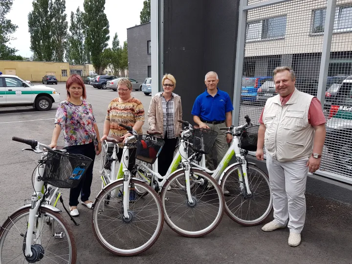 „Palangos vandenys“ kontrolieriai Gražina Strakauskienė, Aurelija Aleksandrienė (ji yra vyr. kontrolierė – aut.), Flora Jankauskienė, Arūnas Kazakauskas ir UAB "Palangos vandenys" direktoriaus pavaduotojas Dainius Želvys.