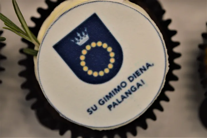 Artimiausi kaimynai – septynios Vakarų Lietuvos savivaldybės – sveikina Palangą ir palangiškius šimtmečio proga (FOTO GALERIJA) – nuotrauka 3