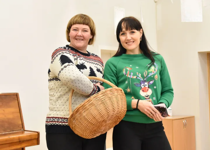 Gimnazija pasitiko šventes, dalindamasi ir juoku, ir širdžių gerumu – nuotrauka 5
