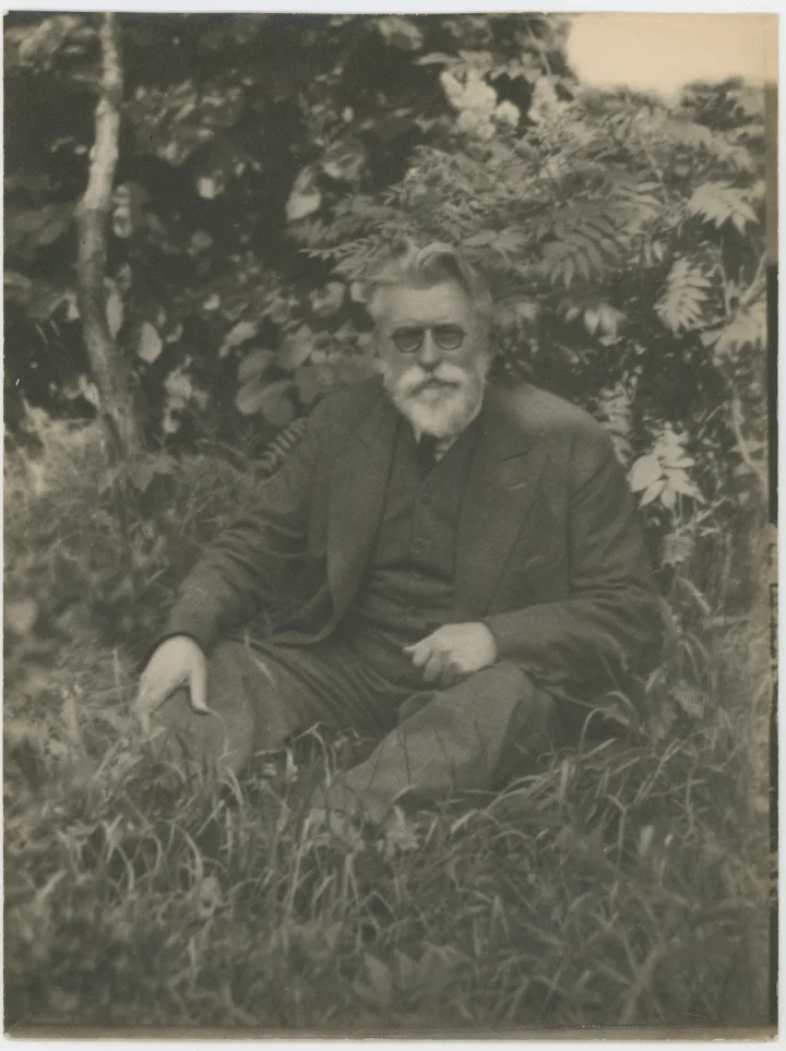 L. Vaineikis. Iš R. Vaineikytės albumo