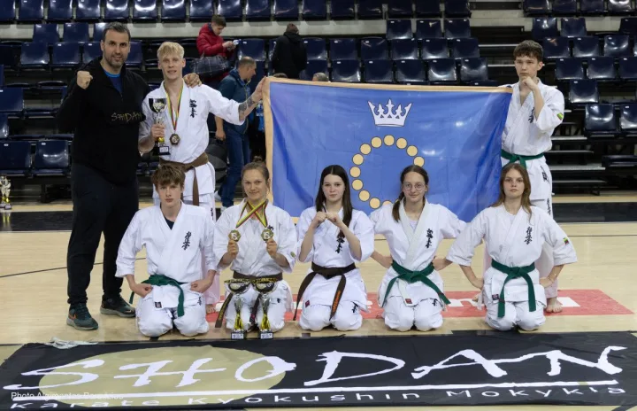 Palangiškių shodaniečių pergalės Lietuvos čempionate bei iškovoti kelialapiai į Europos jaunučių-jaunimo karate kyokushin čempionatą