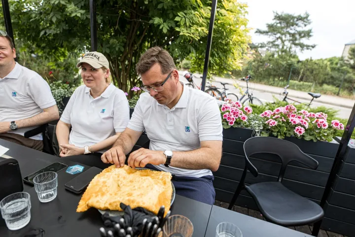 Palangą ir Šventąją Tėvynės Sąjungos-LKD pirmininkas Laurynas Kasčiūnas ir kiti Seimo nariai įvertino pabalnoję dviračius (FOTO GALERIJA) – nuotrauka 2