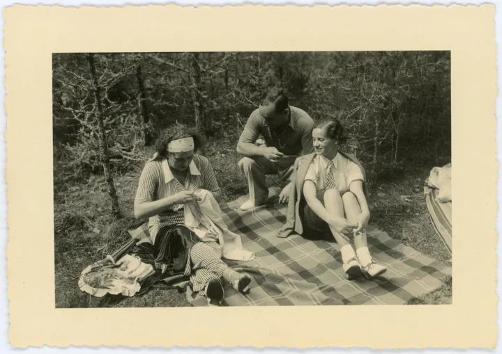 Marija Lipčienė ir Michelis Hofmekleris Palangoje. 1937. LTMKM archyvo nuotr.