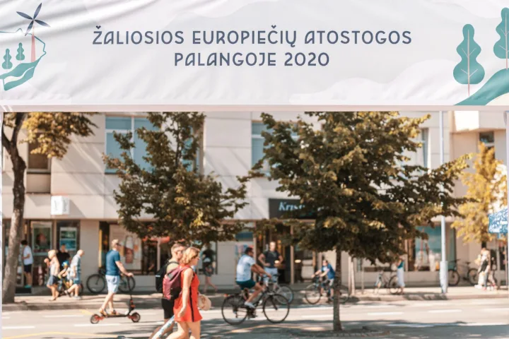 Šeštadienį Palangos poilsiautojai aiškinosi, kaip kasdienius įpročius paversti tvariais (FOTO GALERIJA) – nuotrauka 1