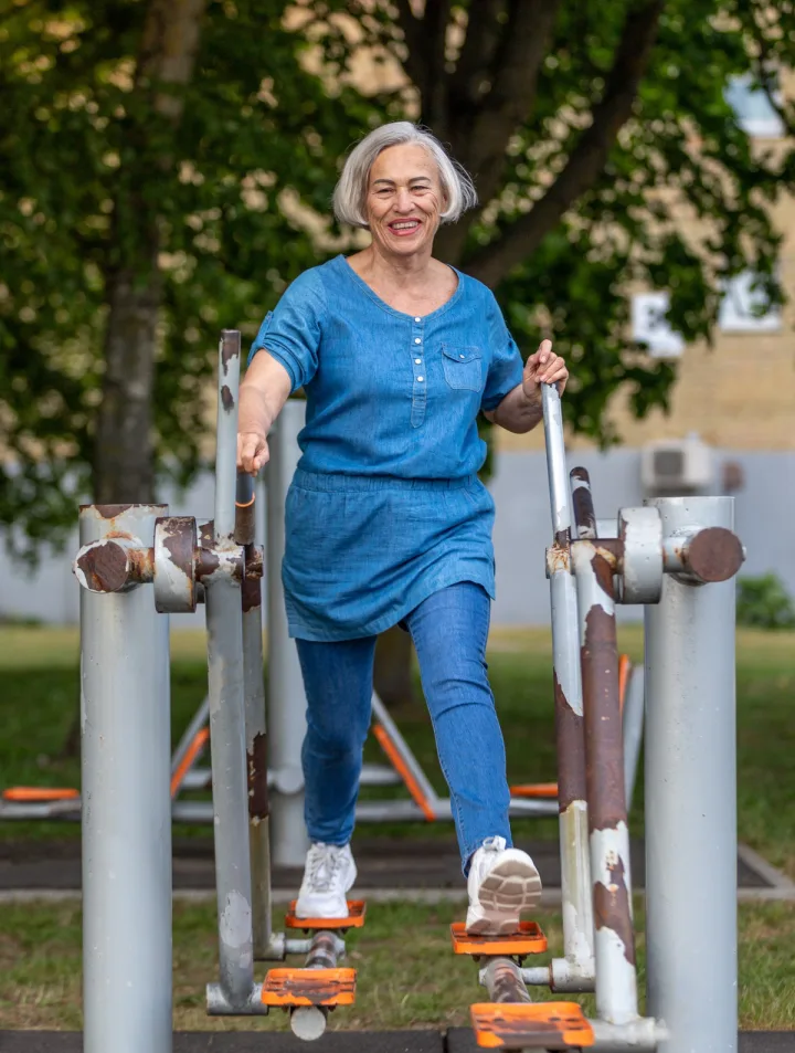 80-metį pasitikusi Lina Gaudiešienė vis dar kasdien sportuoja po tris valandas: „Klausiate, kokia mano „amžinos jaunystės“ formulė? Jos vienos tiesiog nėra“