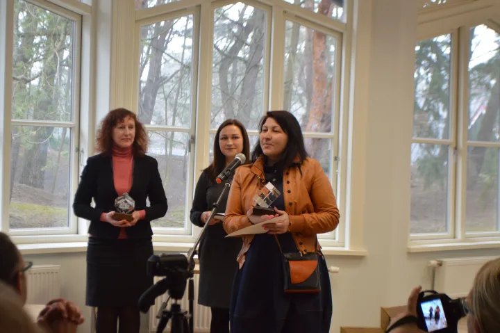 Eksponatų konkurse antrą vietą laimėjusi palangiškė Jolanta Liutikienė dėkojo visiems organizatoriams.