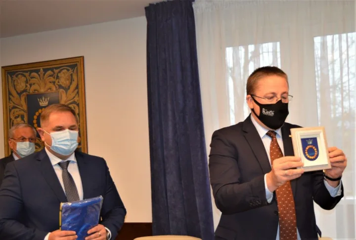 Seimo narys Mindaugas Skritulskas: „Šarūnui Vaitkui manęs tempti „už ausų“ į viršų nereikėjo“