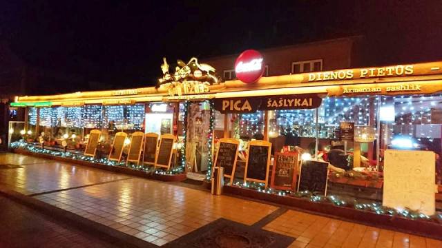 Kavinė "Armėniški šašlykai" Foto iš D. Miklovo asmeninės paskyros Facebook