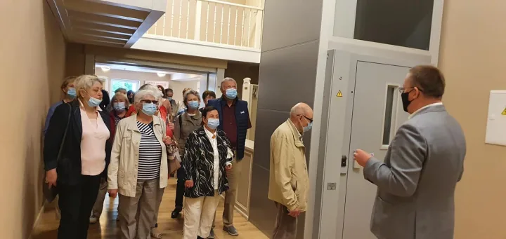 Meras Šarūnas Vaitkus susitiko su Palangos trečiojo amžiaus universiteto senjorais ir aprodė jiems medinę Kurhauzo dalį (FOTO GALERIJA) – nuotrauka 7
