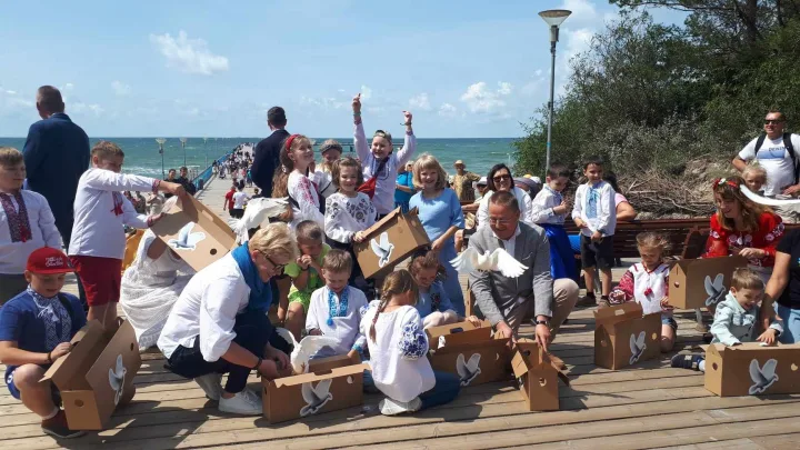 Palanga dovanoja taikų poilsį Ukrainos Bučos vaikams – pasitikti pirmuosius stovyklautojus atvyko ir Premjerė I.Šimonytė – nuotrauka 1