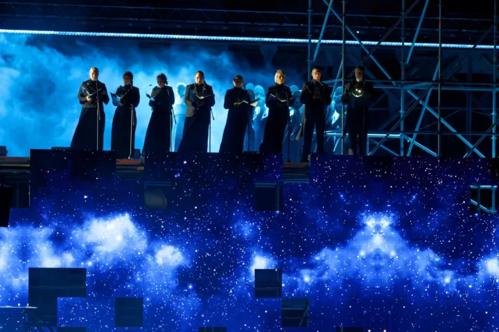 Klaipėdos festivalio muzikos, šviesų ir istorijų šou „A la laluna“: dirigento batutos mostams pakluso net vėjas – nuotrauka 2