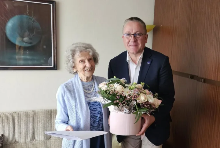 Palangiškė, buvusi pradinių klasių mokytoja Irena Sakelytė, švenčia 100-ąjį jubiliejų