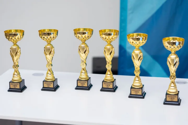 7-oji matematikos olimpiada Klaipėdos universiteto taurei laimėti subūrė rekordinį jaunųjų talentų skaičių - palangiškis septintokas A. Žukauskas iškovojo antrąją vietą – nuotrauka 2
