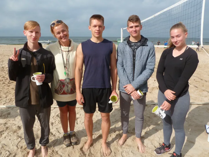 Gimnazistai siautė šventėje „Palangos pajūris – Palangos vaikams” – nuotrauka 1