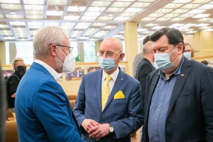 Seime nuotaikingai paminėtas Palangos grąžinimo Lietuvai 100-metis: unikali krašto istorija pristatyta sodria žemaičių tarme!(FOTO GALERIJA) – nuotrauka 8