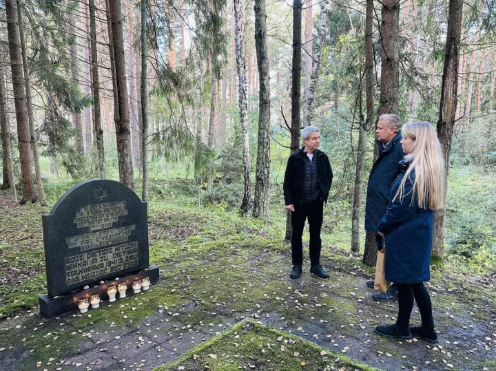 Žudynių vieta ir kapas Kunigiškių miške