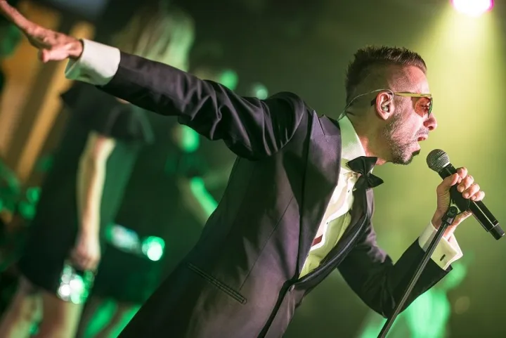 Linas Adomaitis su grupe