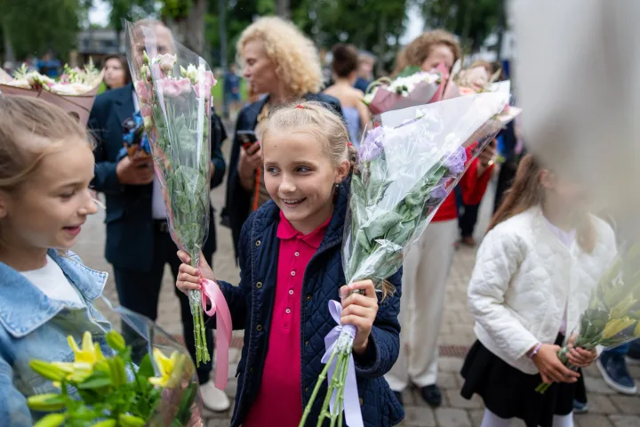Abiturientų šventė Palangoje: 133 jaunuoliai atvertė naują gyvenimo puslapį – nuotrauka 4