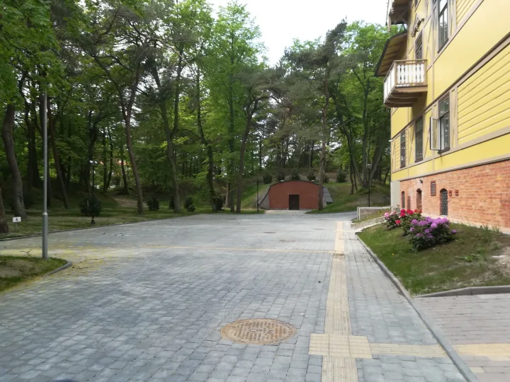 Sutvarkyta „Anapilio“ aplinka jau traukia žmonių dėmesį – nuotrauka 4