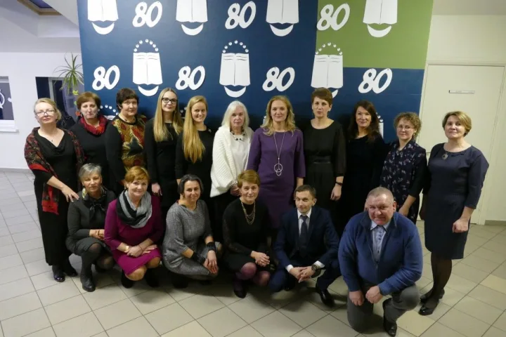 Šventosios mokykla šventiškai peržengė 80-ies metų slenkstį