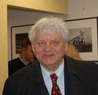 V.B. Litvaitis: „Pažymėtina, kad  Palangos savivaldybė savo iniciatyva ir savo lėšomis mieste pastatė vos tris įsimintinas skulptūras”.
