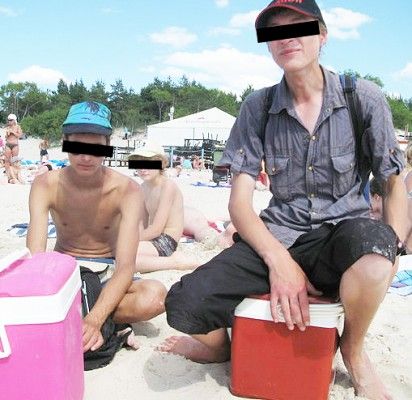 Kirto nelegalaus čeburekų verslo organizatoriams