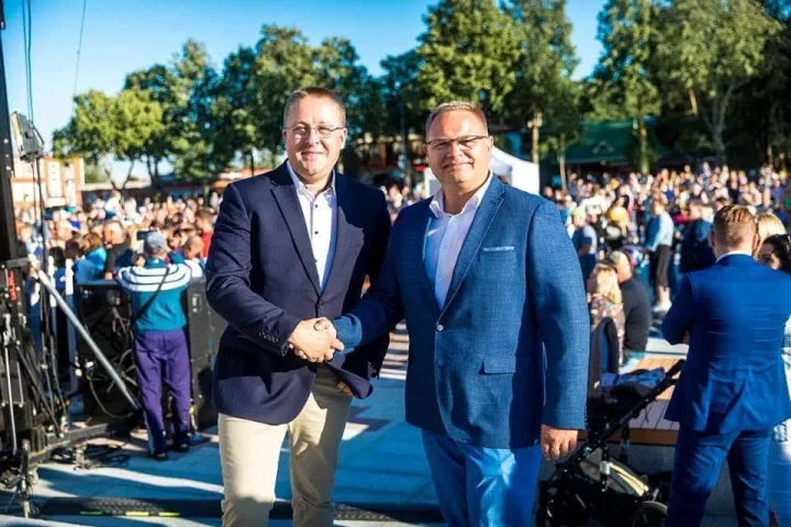 Palangos meras Š. Vaitkus su Seimo nariu M. Skritulsku