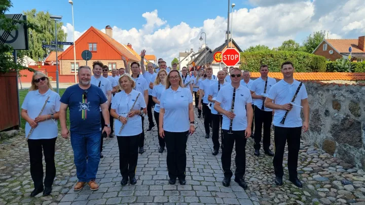 Palangos delegacija su Palangos orkestru išvyko pasveikinti Simrishamną su 900-uoju gimtadieniu – nuotrauka 2