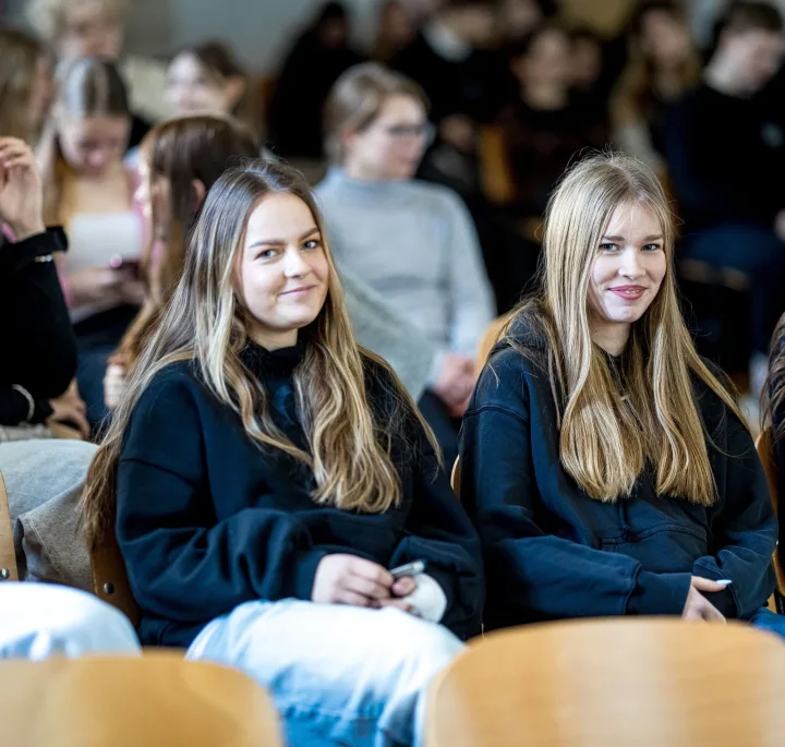 Pilietiškumo pamoka Senosios gimnazijos gimnazistams: „Palanga dabar ir tuomet, kai jūs grįšite“ (FOTO GALERIJA) – nuotrauka 1