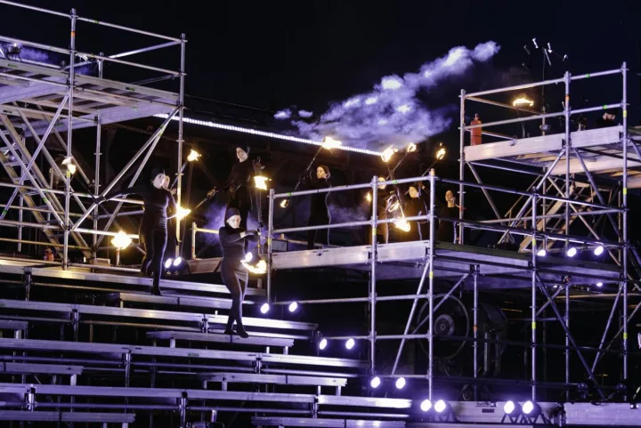 Tarptautinis Klaipėdos festivalis su publika atsisveikino karališka muzikine fejerija, apjungusia baroko genijų kūrinius, ugnies fakyrus ir šokį – nuotrauka 2