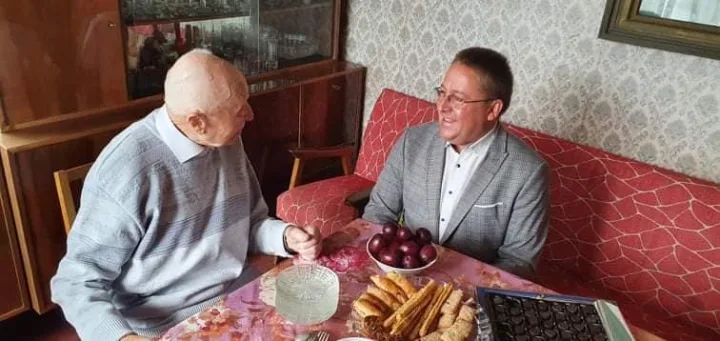 Štai ką reiškia gyventi Palangoje: Aleksandrui Stanceliui sukako 106, jo žmonai Zuzanai gegužę – 100 (FOTO GALERIJA) – nuotrauka 6