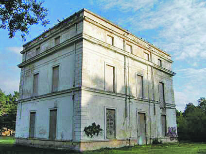 Vila „Jūrapilis“ – itin prastos būklės.