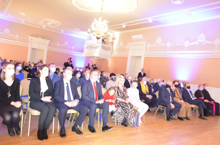 Medinė Palangos Kurhauzo dalis prikelta naujam gyvenimui (FOTOGALERIJA) – nuotrauka 5