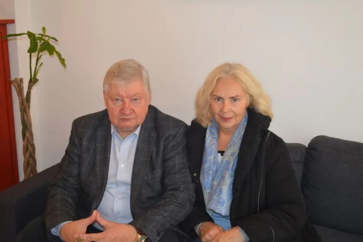 „Mano žmonos svajonė visada buvo turėti būstą prie jūros, ir kartu su žmona labai džiaugiamės, kad ta svajonė dabar išsipildė“, – sakė buvęs Lietuvos tarptautinio olimpinio komiteto generalinis sekretorius, šalies dviračių sporto federacijos viceprezident