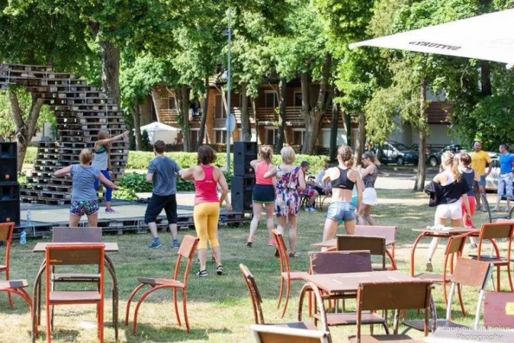 Palanga ragina mankštintis – sporto entuziastams siūlo nekasdienes pramogas