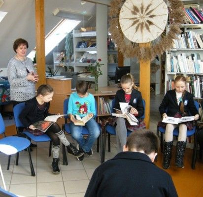 Šventosios pagrindinės mokyklos ketvirtokai skaitė poeziją