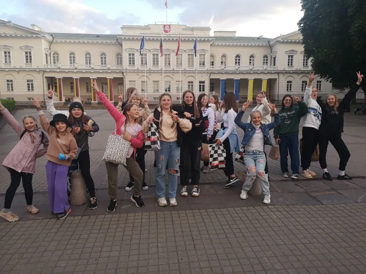 Su jungtiniu Lietuvos vaikų choru – dainos skambesys nuo Šventosios iki Vilniaus – nuotrauka 1